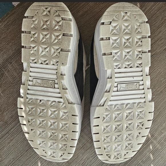 Puma Cream and Black Chunky Platform Sneakers 9.5 - Picture 7 of 8